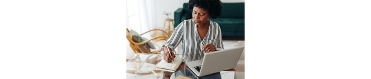 woman on laptop