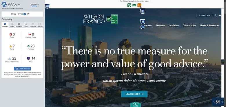 Website homepage with a city skyline background and an accessibility tool summary on the left.